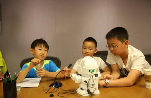 童程童美參與Bluemix少年開發者趣玩體驗營 童程童美參與Bluemix少年開發者趣玩體驗營