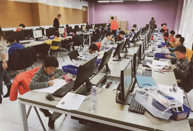 2019《全國(guó)青少年機(jī)器人技術(shù)等級(jí)考試》第一季，報(bào)名正式啟動(dòng) ！