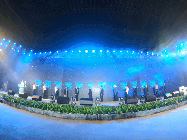 超燃！勇奪三冠，為國爭光，童程童美問鼎2019RoboRAVE世界總決賽！